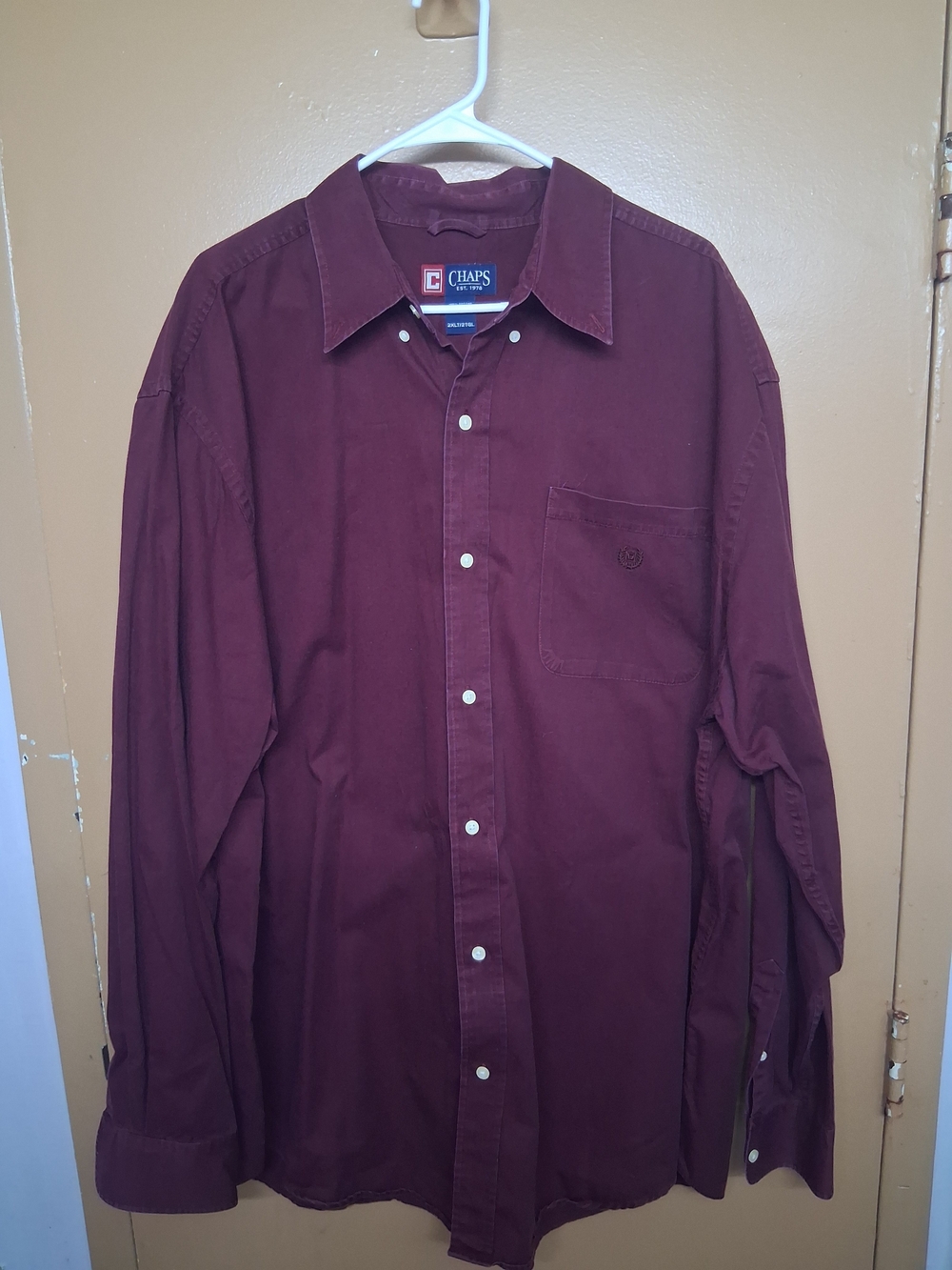 Chaps Men’s Wine Long-Sleeve Button-Down Shirt